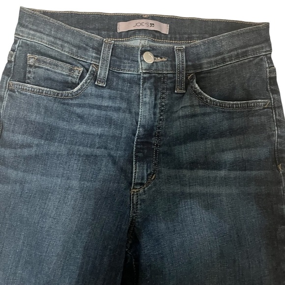 Joe’s High Rise Flare Jeans. Size 27 - Picture 3 of 7